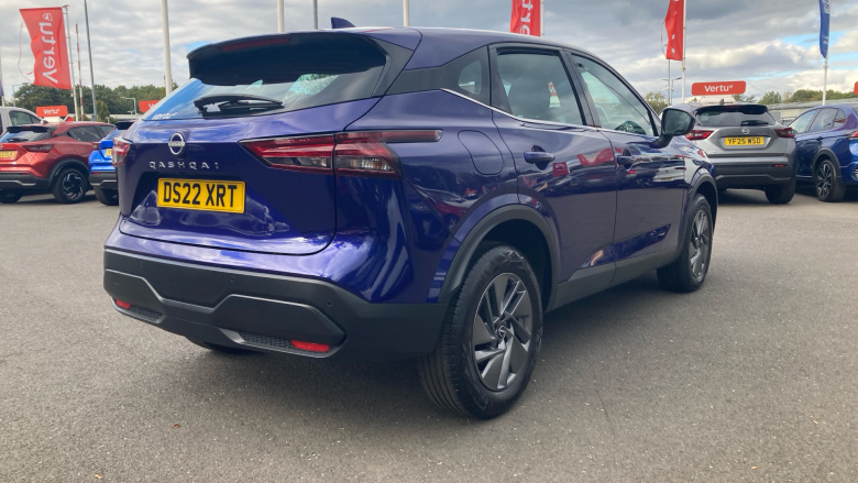 Nissan Qashqai 1.3 DiG-T MH 158 Acenta Premium 5dr Petrol Hatchback